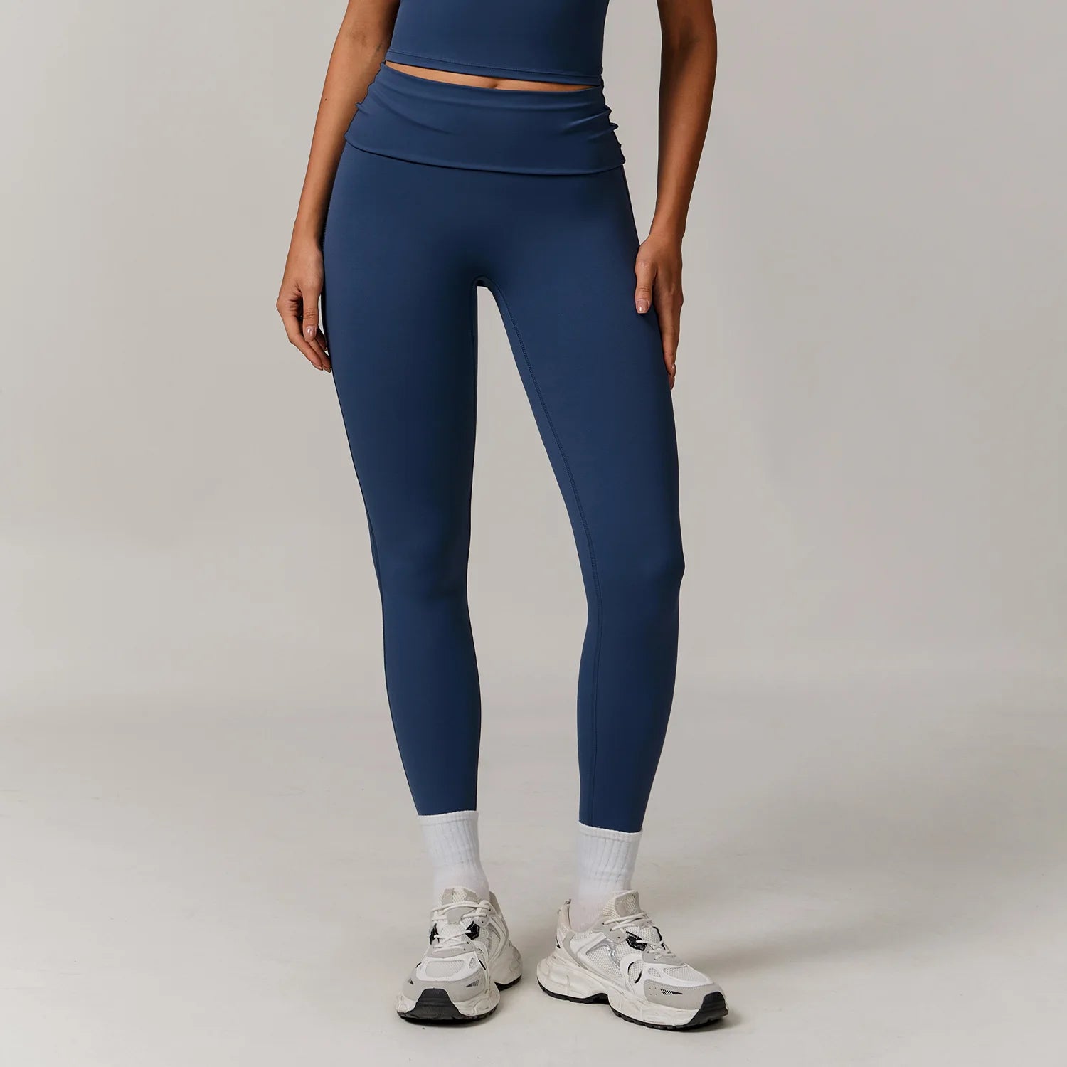 Custom High Quality Environmentally Friendly Sustainable Yoga Wear Women Sportswear Gym Running Workout Clothes Fitness Yoga Set
