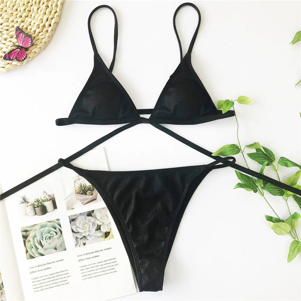 Ausgehöhltes rotes sexy Bikini-Set für Damen, String-Badeanzug, Push-Up-Bademode, 2025, gebundener Tanga, brasilianischer Bikini-Badeanzug, Badebekleidung