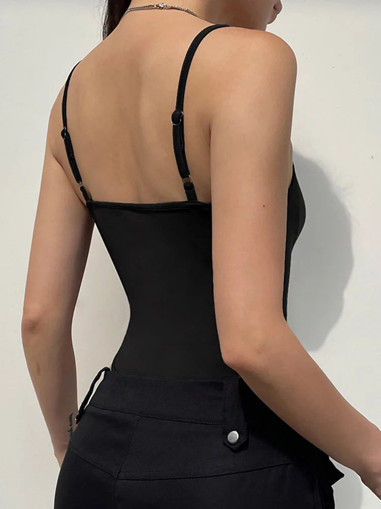 Sweetown Damen-Body, ärmellos, dünn, gerafft, schwarz, Spaghettiträger, solide, schlicht, Basic, sexy Leibchen für den Urlaub