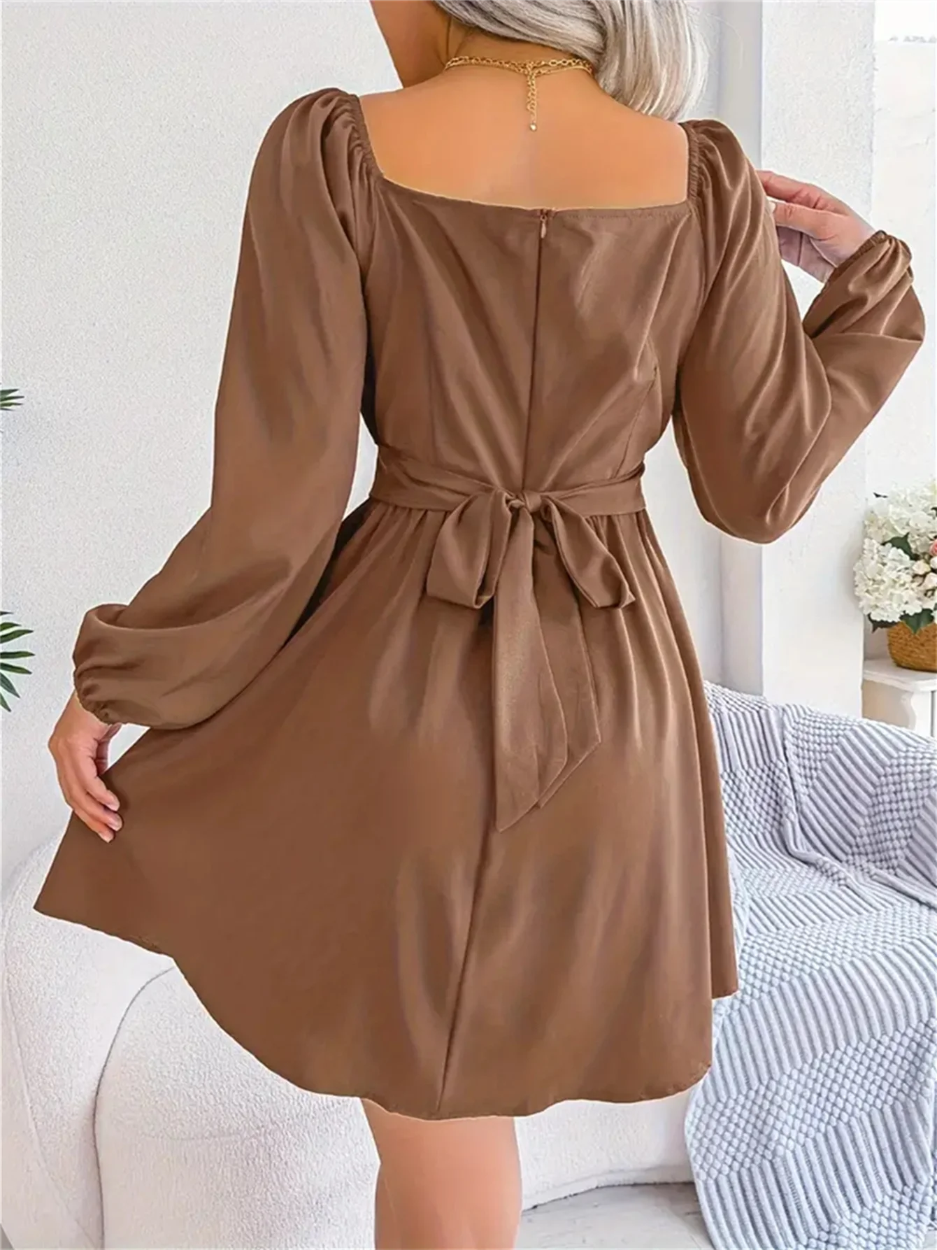 Lässiges, gerüschtes, langärmliges Kleid mit quadratischem Ausschnitt und Rüschenbesatz für Frühling und Herbst, Damenbekleidung