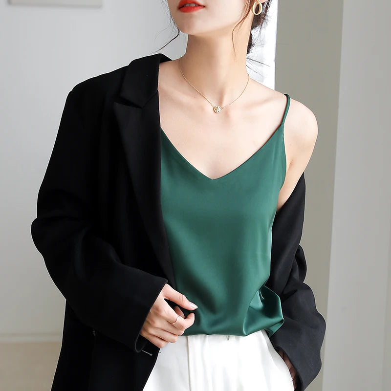 Sexy Riemen Crop Top Frauen Neck holder V-Ausschnitt Basic weiß schwarz Cami ärmellose Satin Tube Tank Tops Frauen Sommer Y2k Leibchen