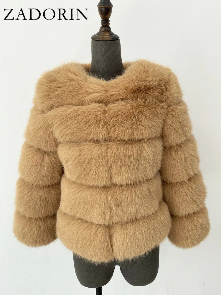 ZADORIN S-6XL Nerz Mantel Winter Schwarz Weiß Faux Pelzmantel Frau Elegante Flauschige Faux Pelz Jacke Top Kurze Pelz Mäntel Frau Kleidung