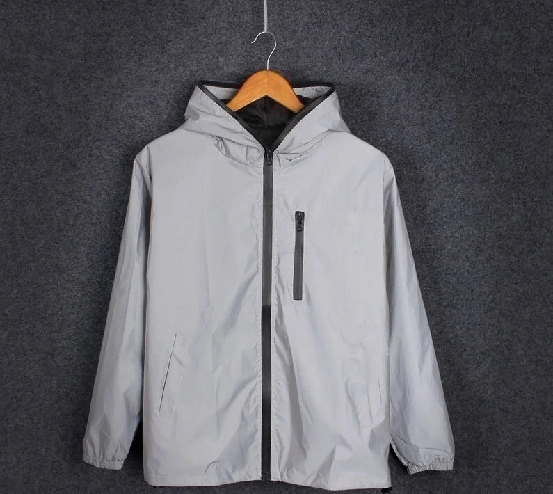 Männer Voll Reflektierende Jacke Casual Frauen Windjacke Hip Hop Mit Kapuze Mantel Wasserdicht Gedruckt Streetwear Nacht Glänzende Jacken 5XL