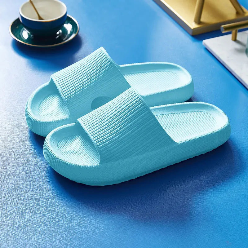 EVA-Strandpantoffeln mit dicker Sohle, 4 cm, wolkenartiger Komfort, Heimgebrauch, Paar, höhenvergrößernde, einfarbige Sommersandalen für den Innenbereich